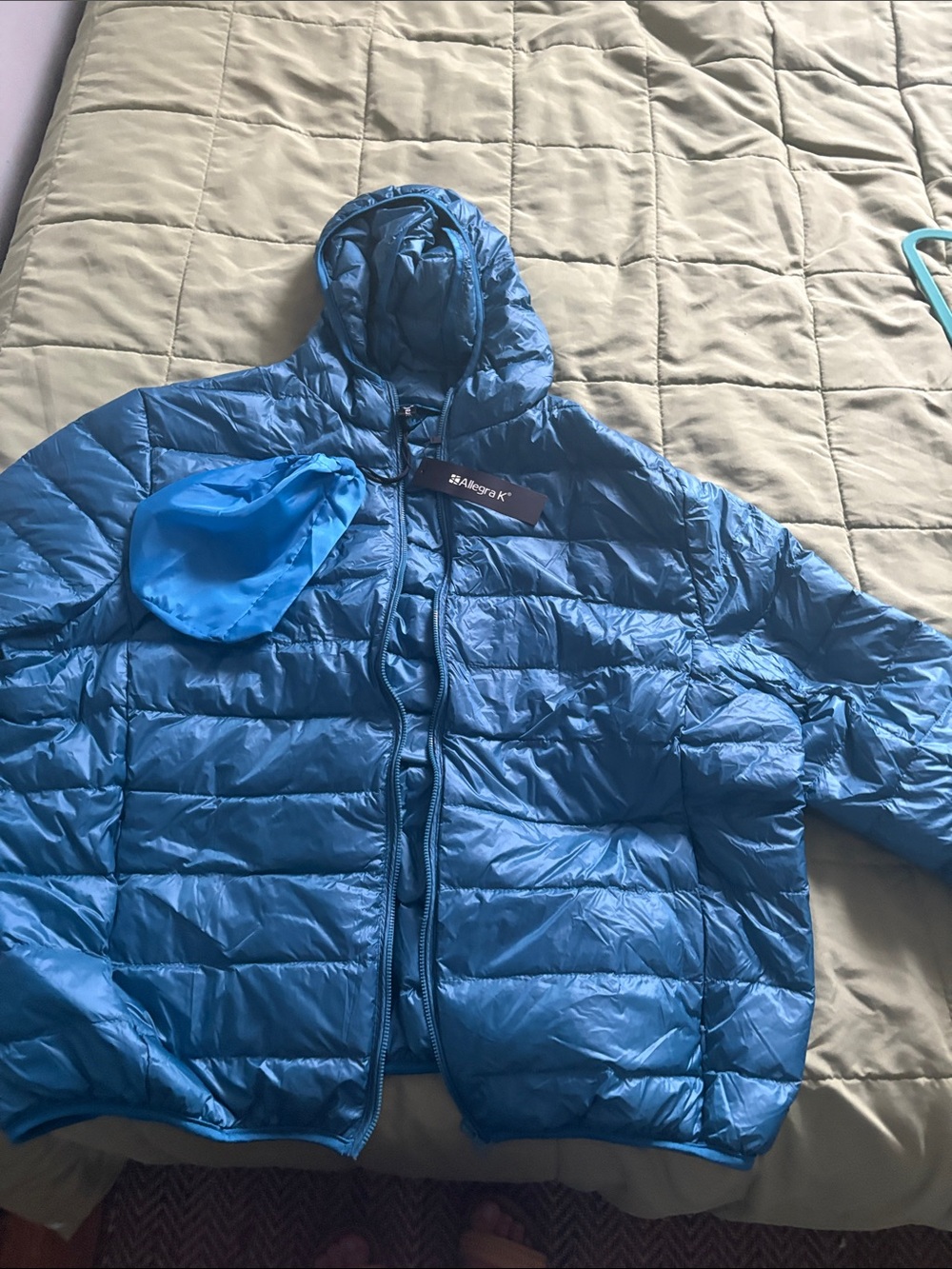 Kids Lightweight Hooded Puffer Jacket in Bright Blue - Packable